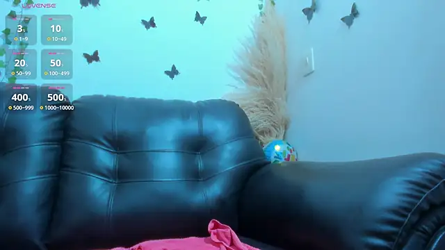 Amani Bakir online show from March 28, 2026, 2:51 pm