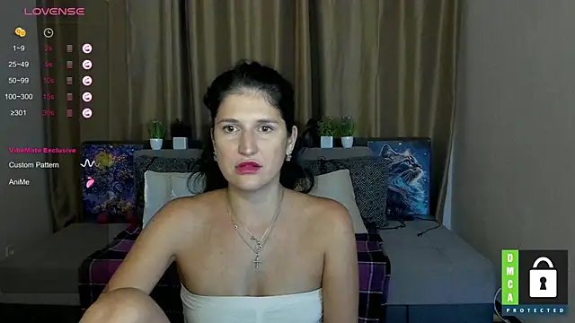 Alianna Solo Kisses online show from September 21, 2025, 11:15 am