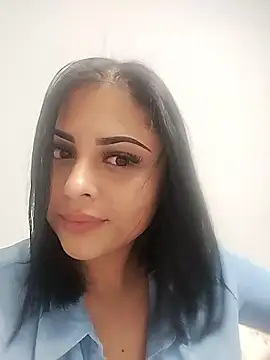 Snapshot of MelannyBell chatting on January 8, 2026, 7:31 pm MelannyBell online show from January 8, 2026, 7:31 pm