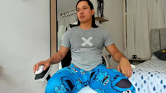 Valerioe online show from November 1, 2025, 3:50 pm