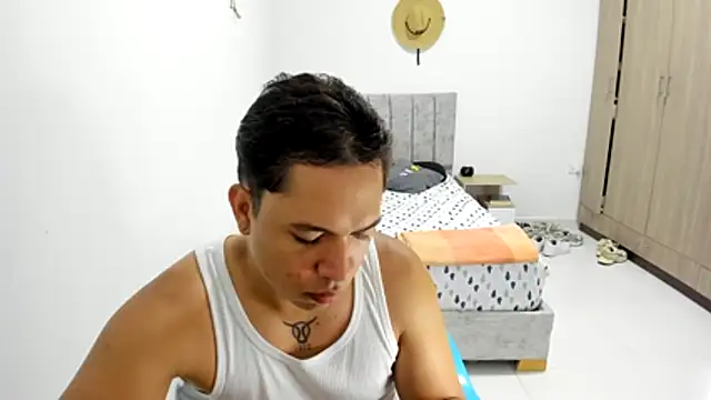 Valerioe online show from August 1, 2026, 3:54 pm