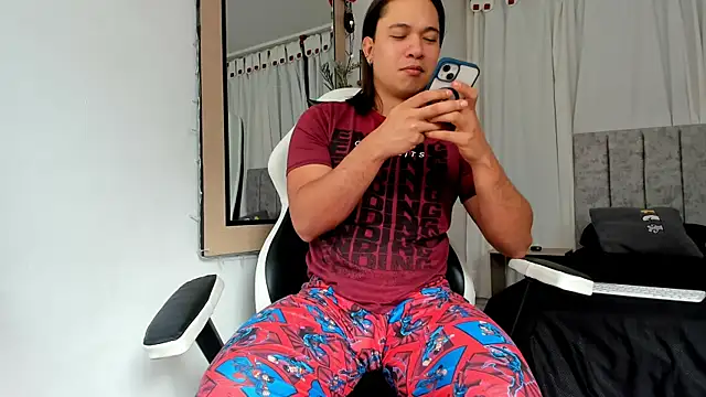 Valerioe online show from November 5, 2025, 12:52 pm