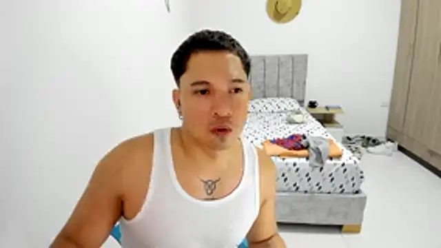 Valerioe online show from July 16, 2026, 9:56 pm