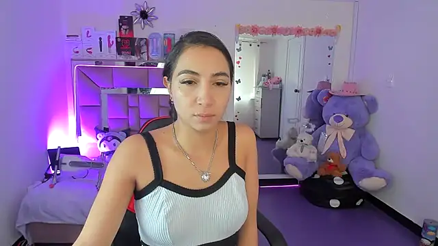 Snapshot of AriadnaCappelletty chatting on February 19, 2026, 4:15 pm AriadnaCappelletty online show from February 19, 2026, 4:15 pm