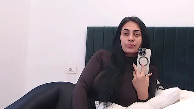 Aimeclark online show from March 30, 2026, 8:49 am