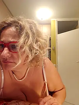 VirginiaNurse online show from April 3, 2026, 7:20 pm