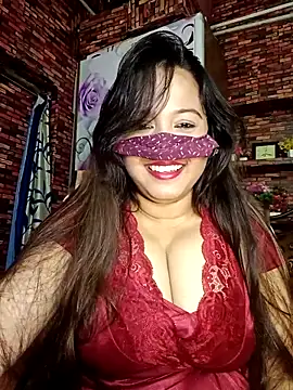 albelasummi702 online show from September 28, 2025, 2:51 am