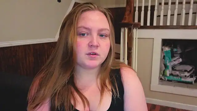 Snapshot of PhatAssBlond chatting on February 9, 2026, 6:06 pm PhatAssBlond online show from February 9, 2026, 6:06 pm