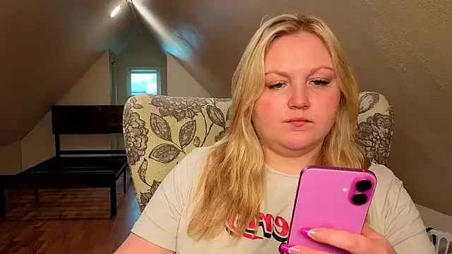 PhatAssBlond online show from May 16, 2026, 9:03 pm