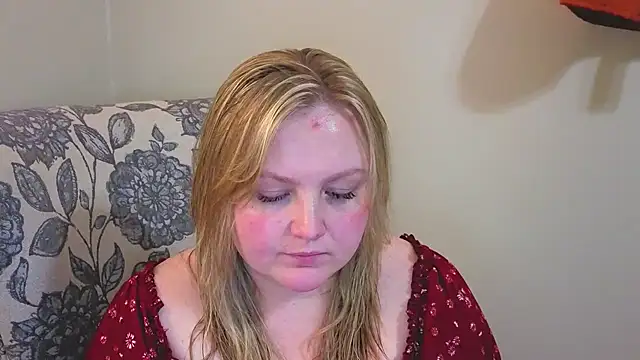 Snapshot of PhatAssBlond chatting on March 30, 2026, 12:23 am PhatAssBlond online show from March 30, 2026, 12:23 am