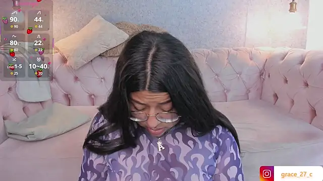 grace77   online show from October 30, 2025, 11:41 am