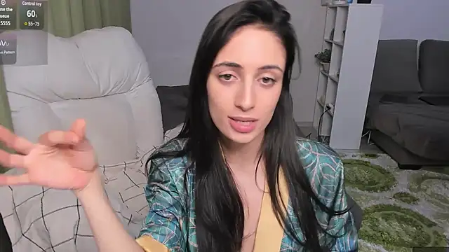 Snapshot of Melanie_Angel chatting on May 1, 2026, 8:47 pm Melanie Angel online show from May 1, 2026, 8:47 pm