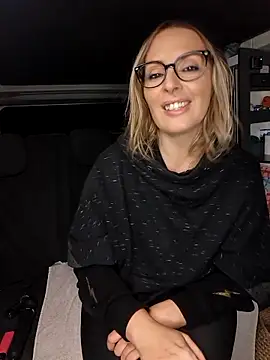 Jade Emeraud online show from November 27, 2025, 8:53 pm