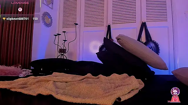 Snapshot of Emiilycollins chatting on February 15, 2026, 7:51 am Emiilycollins online show from February 15, 2026, 7:51 am