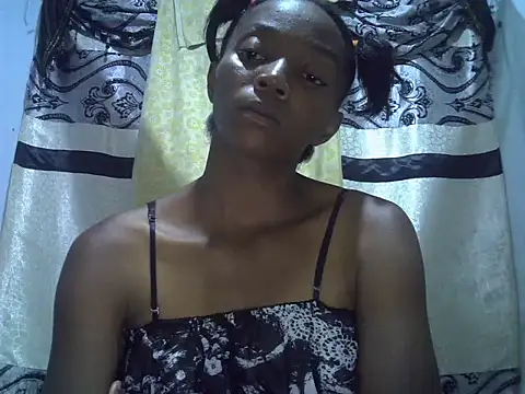 ElianeHot online show from November 22, 2025, 7:13 pm