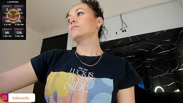 Snapshot of LIZ_HOLMES chatting on March 15, 2025, 10:13 am LIZ HOLMES online show from March 15, 2025, 10:13 am