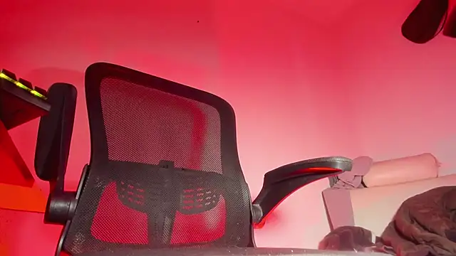 s sven03 online show from November 26, 2025, 3:50 am