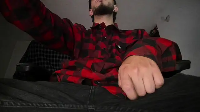 s sven03 online show from September 12, 2025, 1:50 am