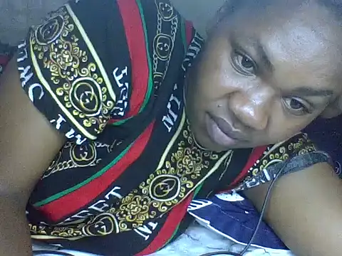 Snapshot of Cute_sassy3 chatting on February 14, 2026, 9:53 am Cute sassy3 online show from February 14, 2026, 9:53 am