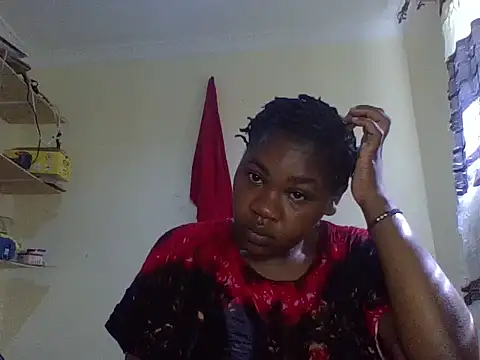 Snapshot of Cute_sassy3 chatting on February 9, 2026, 6:33 am Cute sassy3 online show from February 9, 2026, 6:33 am