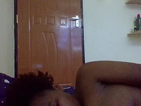 Snapshot of Cute_sassy3 chatting on February 18, 2026, 9:28 am Cute sassy3 online show from February 18, 2026, 9:28 am