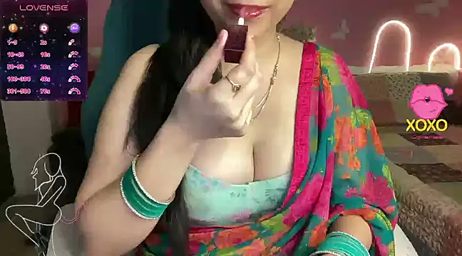 Snapshot of Kanika_9_ chatting on March 15, 2025, 7:48 pm Kanika 9  online show from March 15, 2025, 7:48 pm
