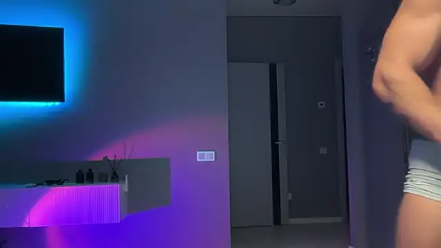 KarlosRichi online show from March 27, 2026, 1:58 am