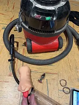 Snapshot of bi278boy chatting on October 3, 2025, 12:39 pm bi278boy online show from October 3, 2025, 12:39 pm