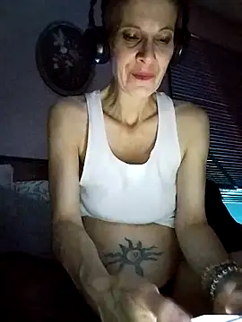 michele462 online show from September 17, 2025, 4:25 am