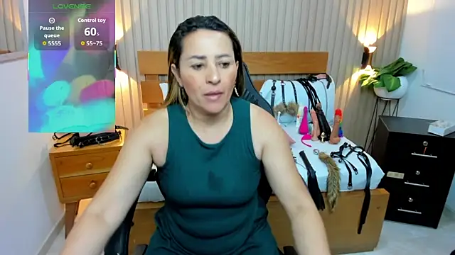 Snapshot of luciana_ballesteros_ chatting on March 30, 2026, 2:29 pm luciana ballesteros online show from March 30, 2026, 2:29 pm