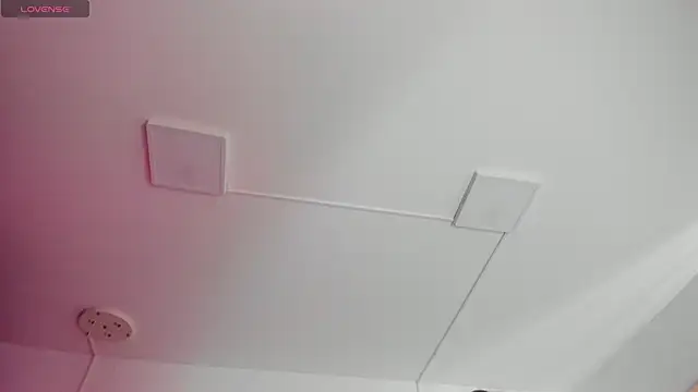 FaloonRoussel online show from October 25, 2025, 6:08 pm