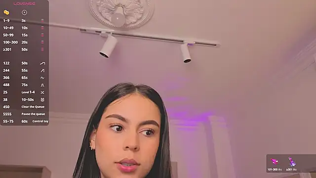 Aleejaa   online show from September 30, 2025, 12:11 pm