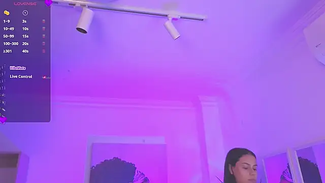 Aleejaa   online show from December 1, 2025, 11:22 am