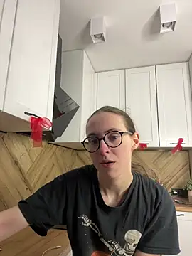 MartiniiSelenna online show from January 19, 2026, 6:28 am