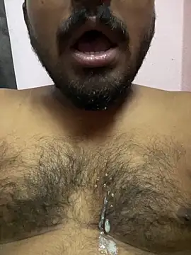 Snapshot of Yours_Teluguboii chatting on September 10, 2025, 8:02 am Yours Teluguboii online show from September 10, 2025, 8:02 am