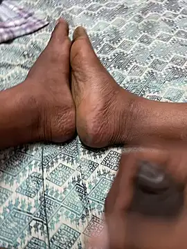 Snapshot of Yours_Teluguboii chatting on January 27, 2025, 5:36 am Yours Teluguboii online show from January 27, 2025, 5:36 am