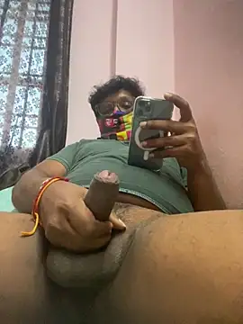 Snapshot of Yours_Teluguboii chatting on January 30, 2025, 4:16 am Yours Teluguboii online show from January 30, 2025, 4:16 am