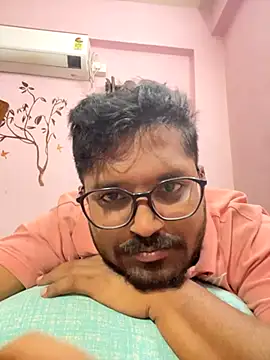 Snapshot of Yours_Teluguboii chatting on October 23, 2025, 8:24 am Yours Teluguboii online show from October 23, 2025, 8:24 am