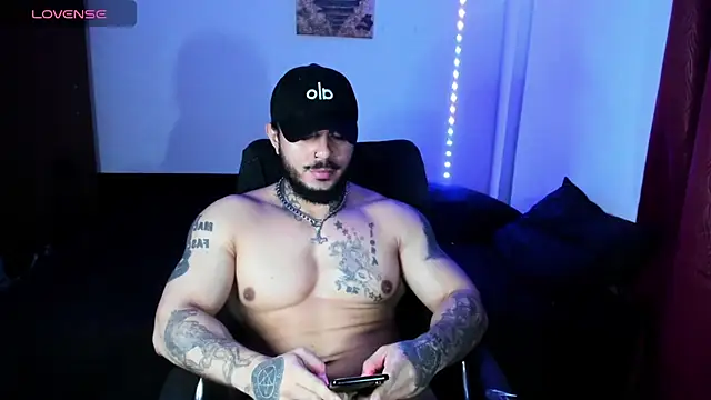 Van Velckan online show from November 12, 2025, 3:21 am