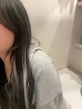 Rei1216xo online show from March 16, 2025, 1:17 pm