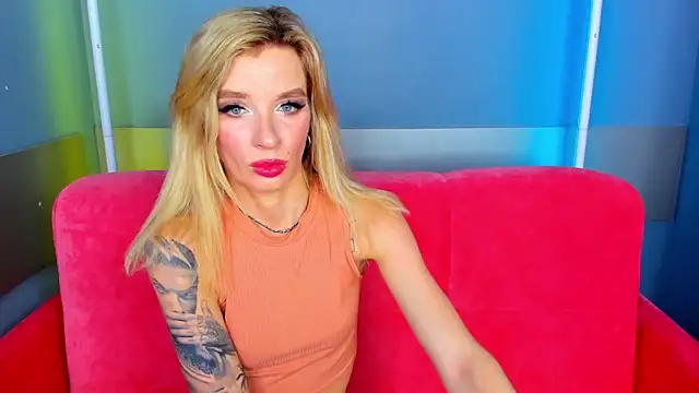 Snapshot of AlinaLovelyX chatting on April 2, 2026, 1:24 am AlinaLovelyX online show from April 2, 2026, 1:24 am