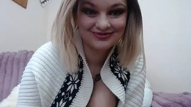 Snapshot of YourSweetJam chatting on November 12, 2025, 11:03 am YourSweetJam online show from November 12, 2025, 11:03 am