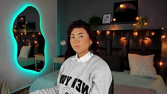 alaia-rogers online show from December 19, 2025, 11:45 am