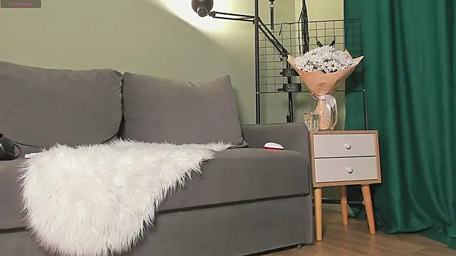 mistresslecter online show from March 16, 2026, 2:52 am