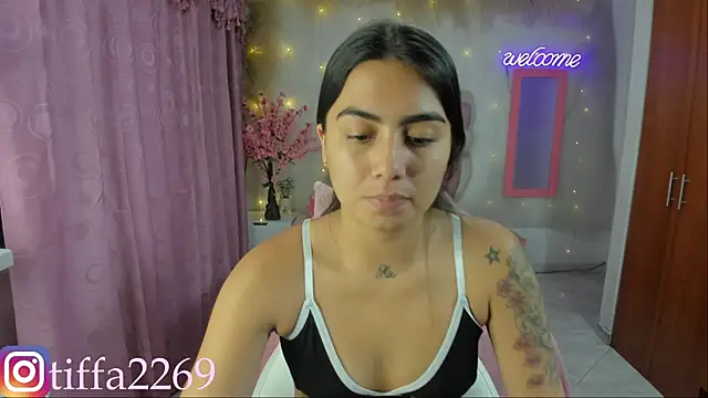 Snapshot of tifany_tay2 chatting on December 6, 2024, 1:57 am tifany tay2 online show from December 6, 2024, 1:57 am
