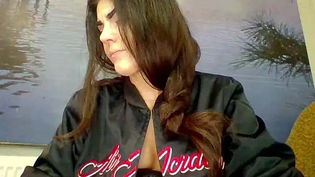 Snapshot of AliceTailor chatting on March 27, 2026, 7:06 am AliceTailor online show from March 27, 2026, 7:06 am