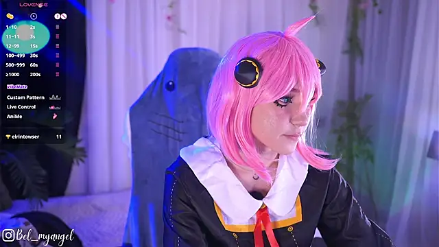 Bella-Franco online show from April 4, 2026, 5:19 pm