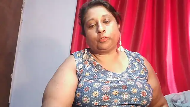 Snapshot of raniofsex02 chatting on February 10, 2026, 1:43 pm raniofsex02 online show from February 10, 2026, 1:43 pm