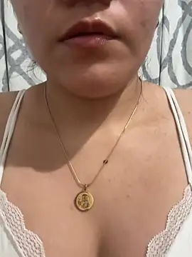 Snapshot of ZUCAAT chatting on March 14, 2025, 3:15 am ZUCAAT online show from March 14, 2025, 3:15 am