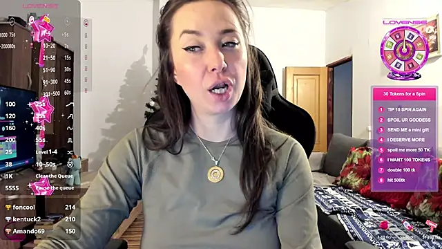 Snapshot of PlayfulGoddess chatting on February 3, 2025, 6:17 pm PlayfulGoddess online show from February 3, 2025, 6:17 pm
